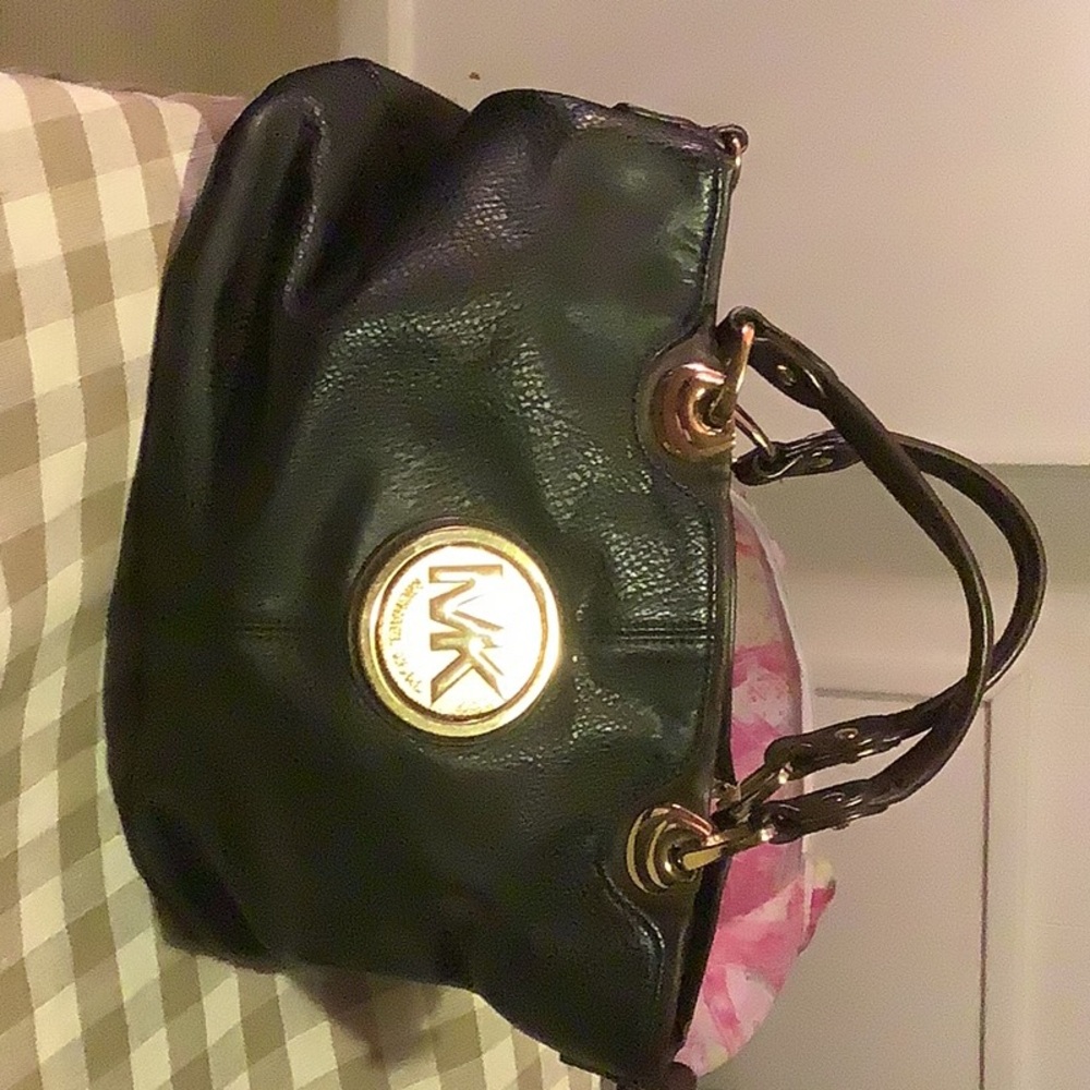 Vintage leather ? Handbag